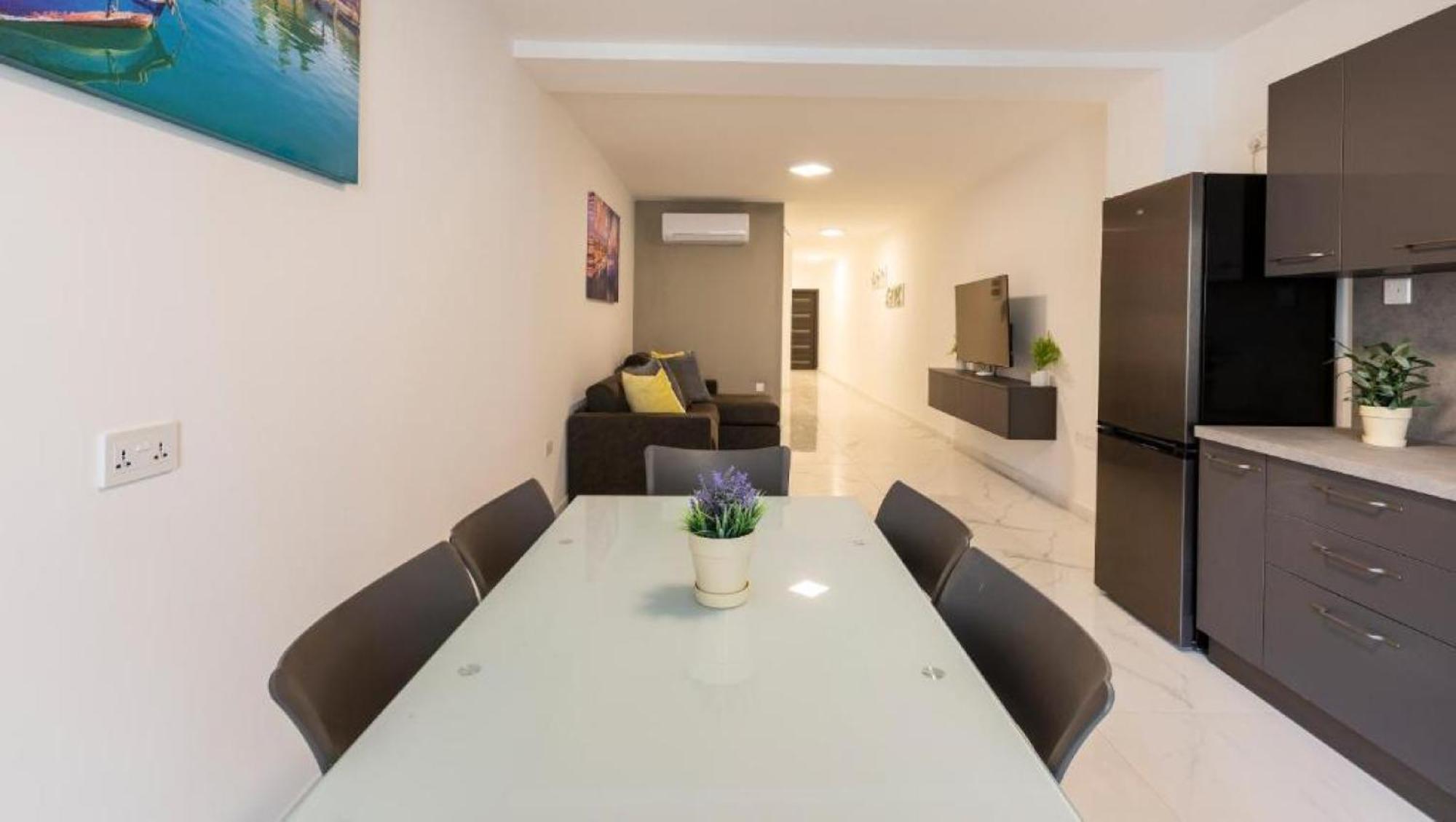 New 3 Bedroom Apartment A1 Сент-Полс-Бей Экстерьер фото