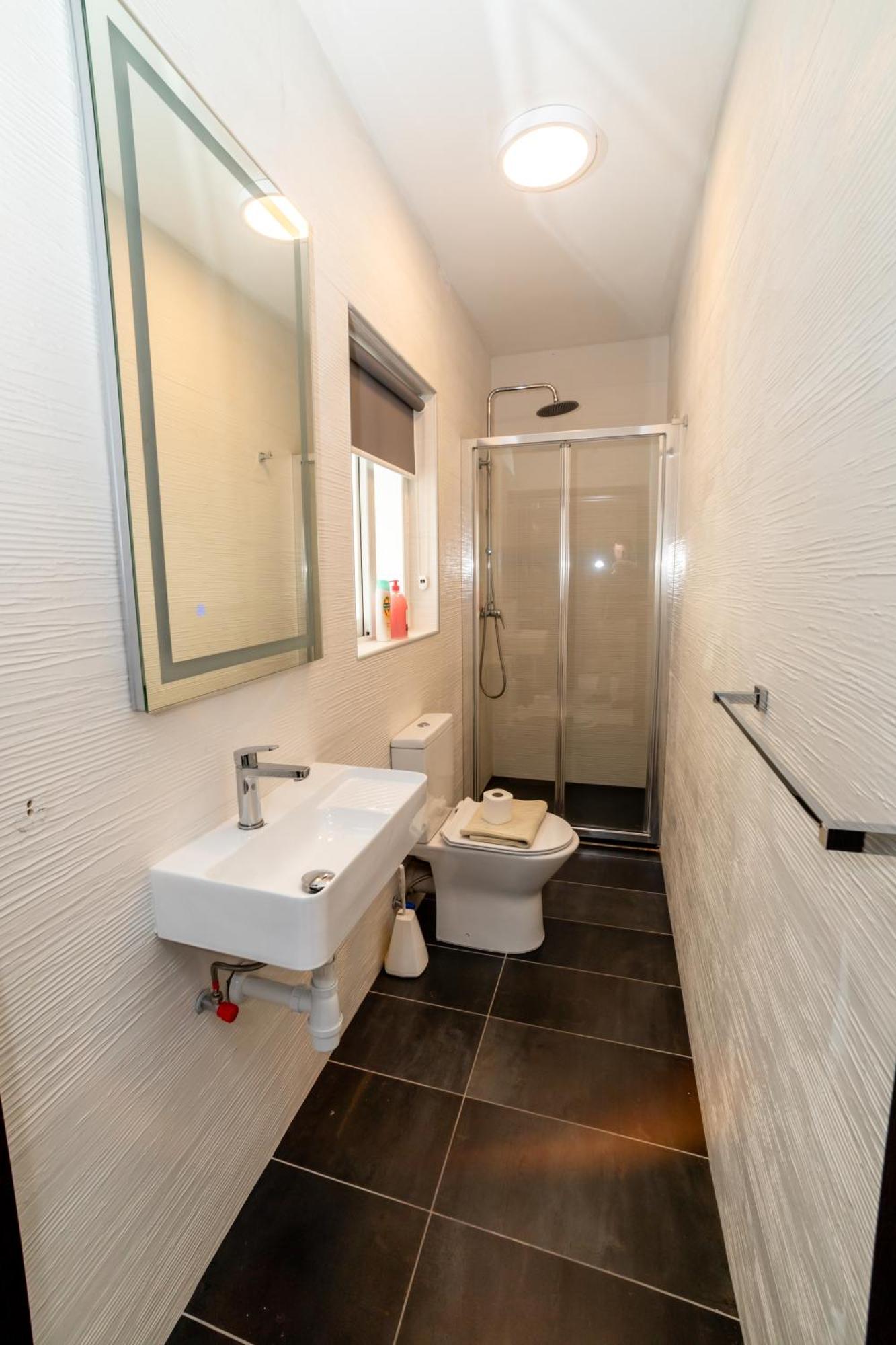 New 3 Bedroom Apartment A1 Сент-Полс-Бей Экстерьер фото